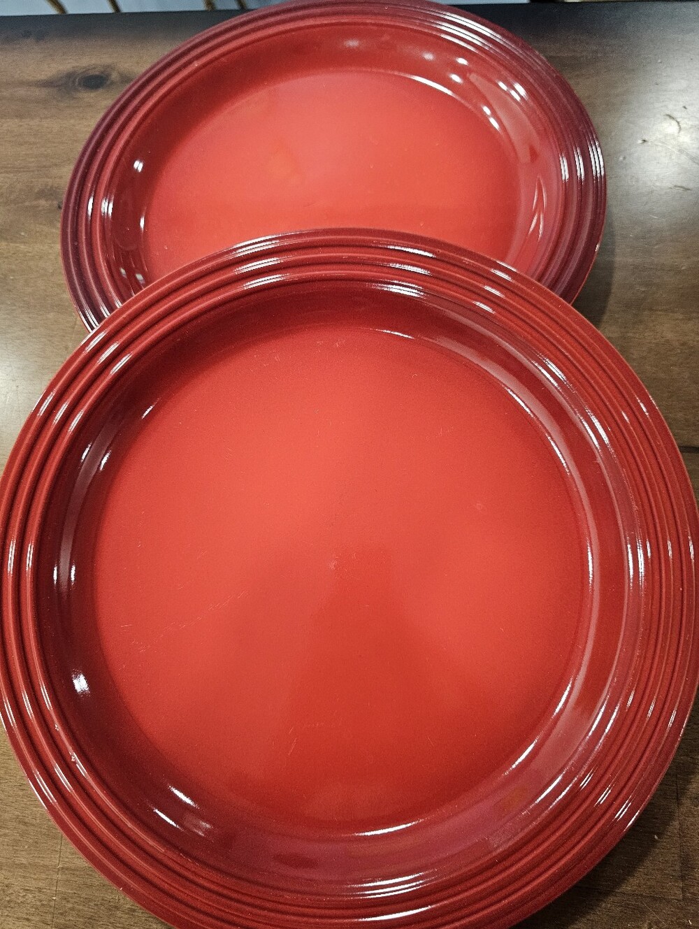 Set of 2 Le Creuset Stoneware Dinner Plates 10.5" – Cerise / Cherry Red Euc